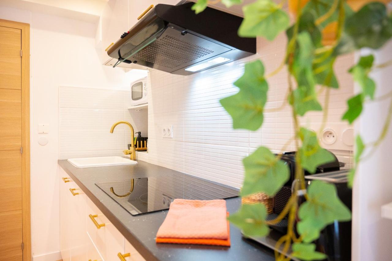 Appartement Cocooning Proche Mer Carqueiranne Eksteriør bilde